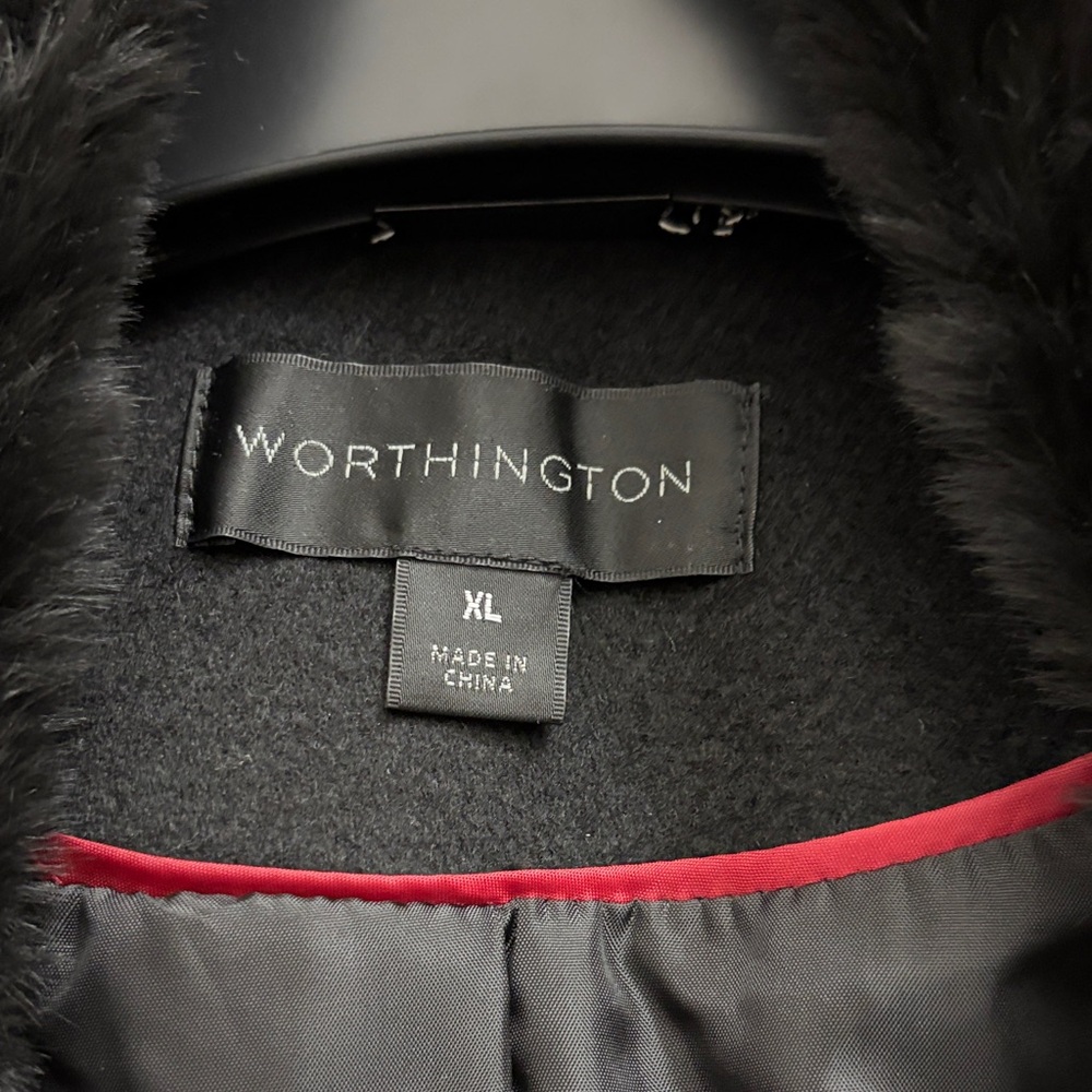 Worthington Elegant Black Trench Coat with Fur Collar - Picture 8 of 10